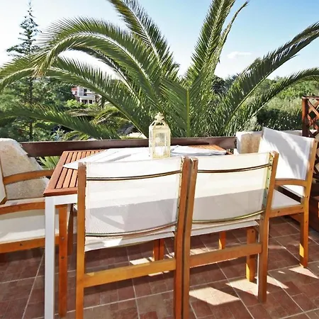 Maison d'hôtes In Guest - Angela, Vourvourou